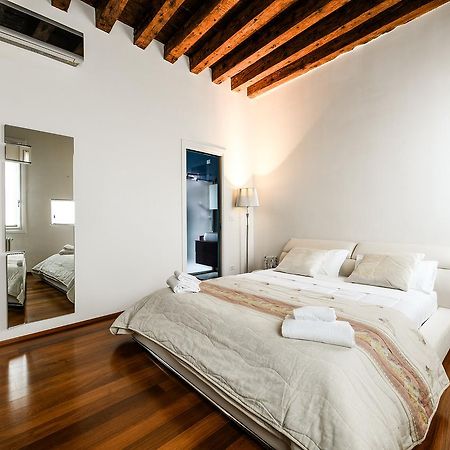 דירות ונציה Frari Luxury מראה חיצוני תמונה